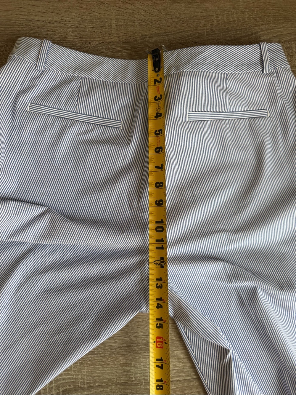 L-RL Lauren Active Shorts Womens Sz 14 Blue White Seersucker Bermuda Golf Beach - Picture 6 of 15